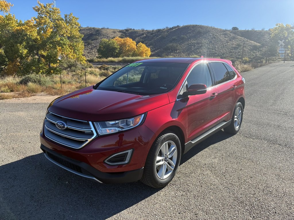 2017 Ford Edge Image 3