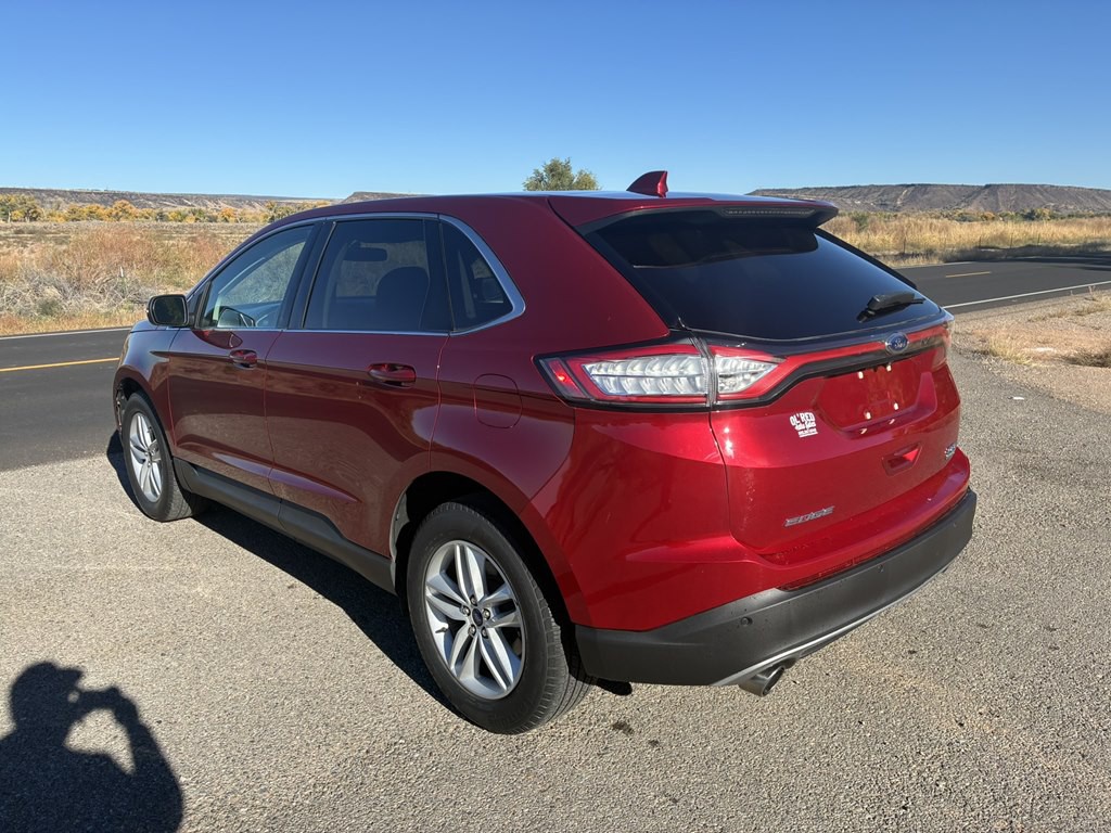 2017 Ford Edge Image 5