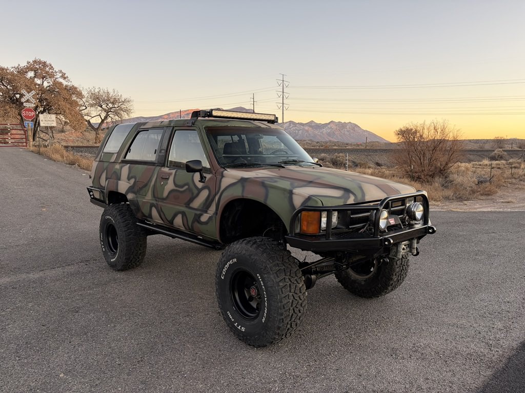 1985 Toyota 4Runner Image 1