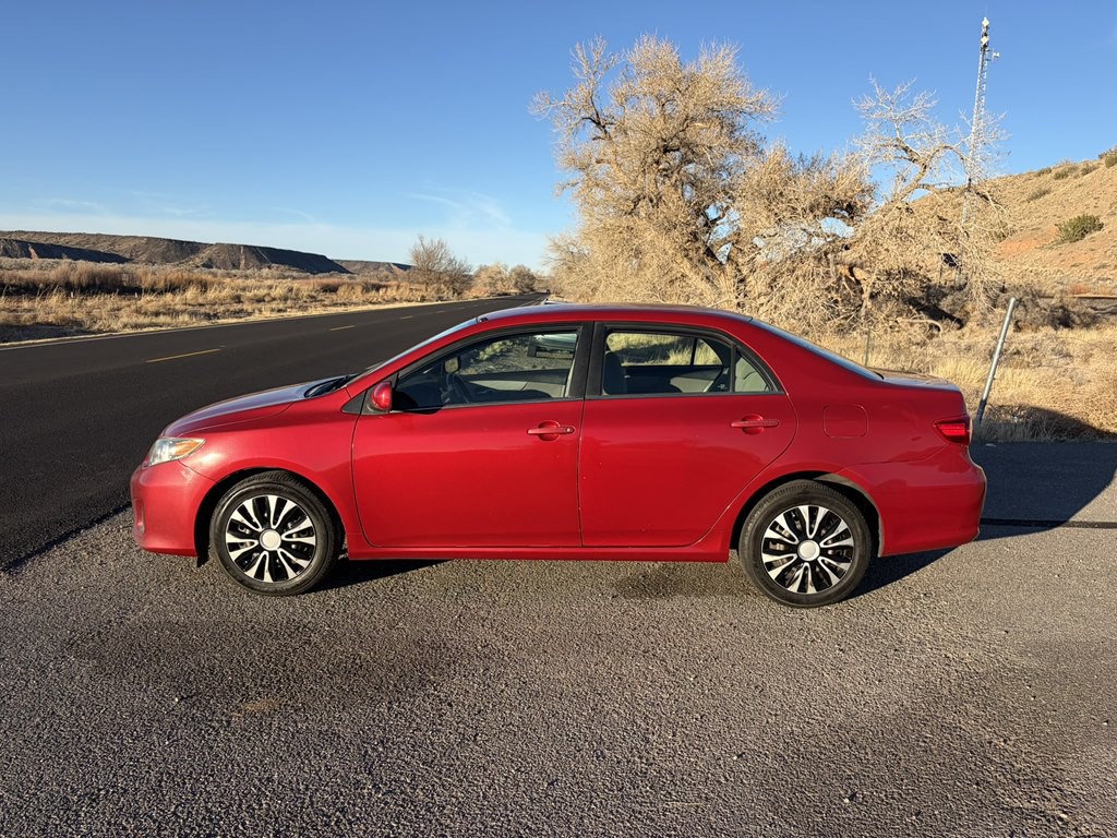 2013 Toyota Corolla Image 4