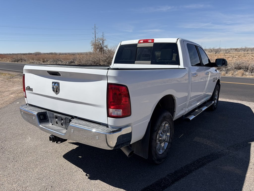 2016 RAM 3500 Image 6