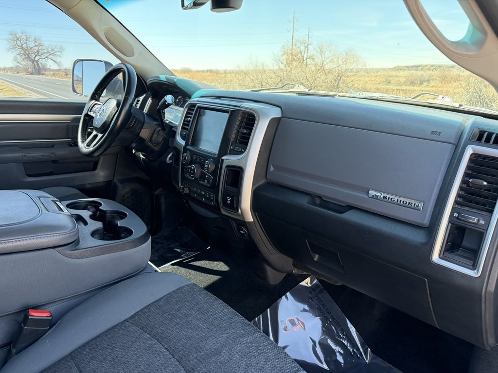 2016 RAM 3500 Image 12