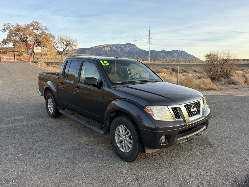 2015 Nissan Frontier Image 1