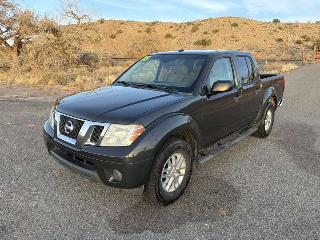 2015 Nissan Frontier Image 3