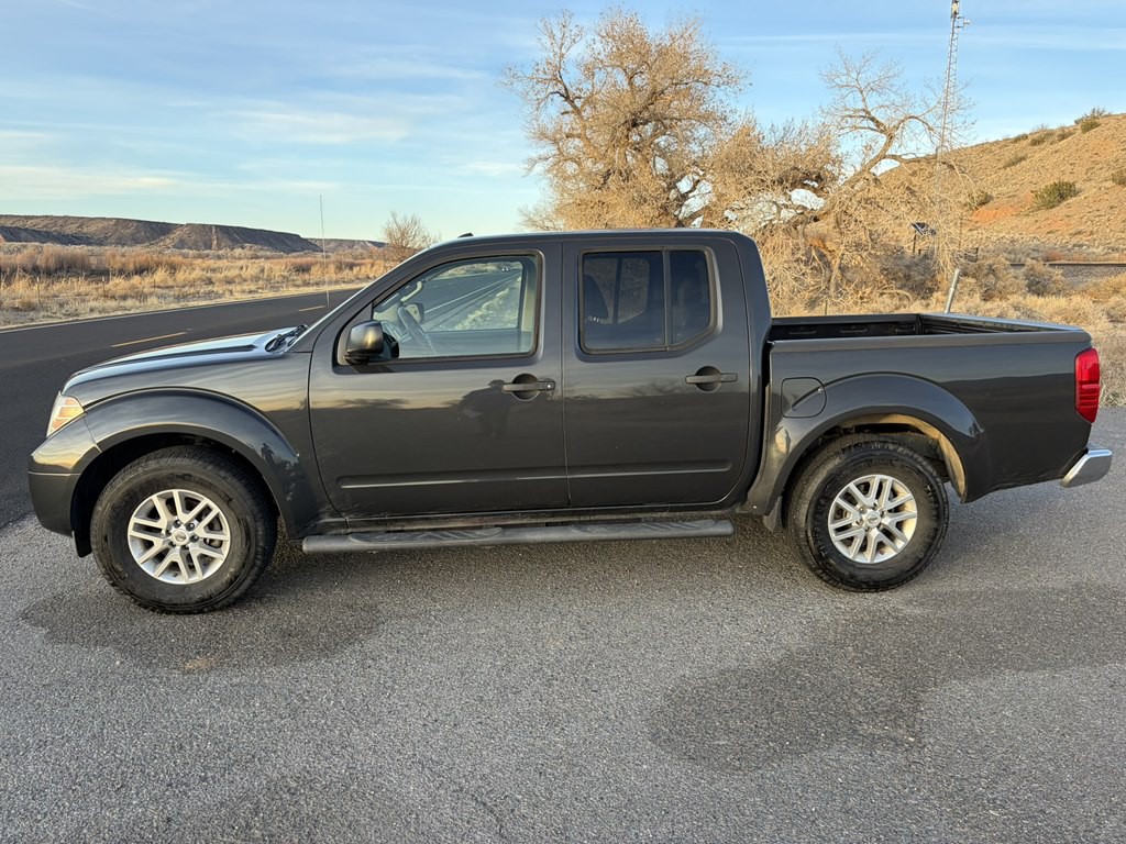 2015 Nissan Frontier Image 4