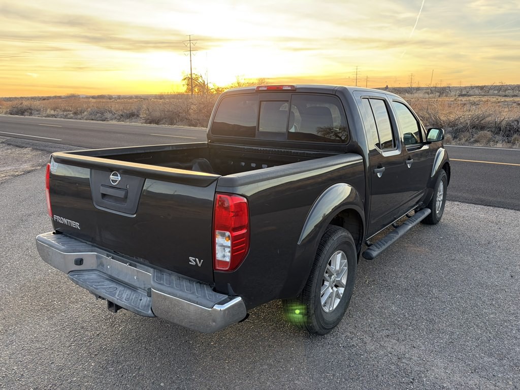 2015 Nissan Frontier Image 6