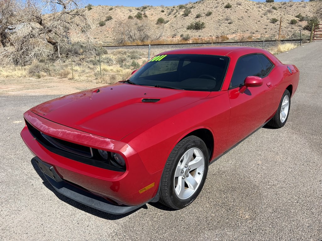 2011 Dodge Challenger Image 3