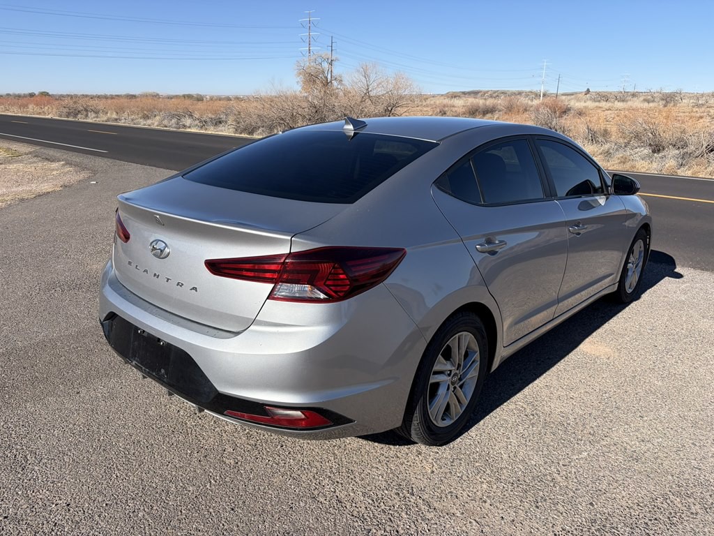 2020 Hyundai Elantra Image 6