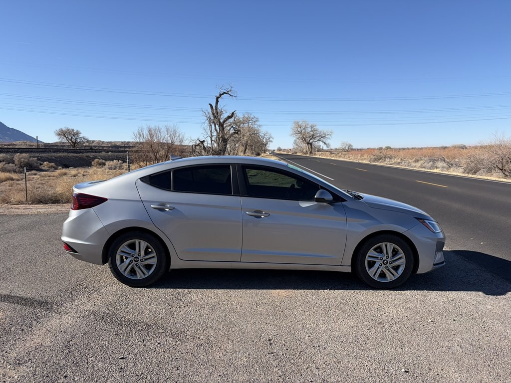 2020 Hyundai Elantra Image 7