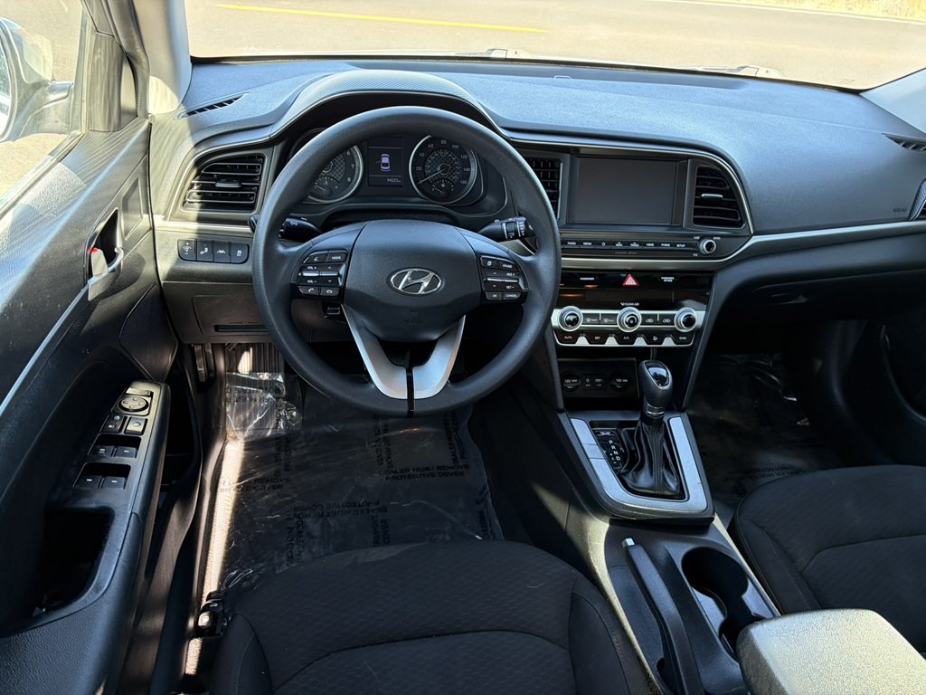 2020 Hyundai Elantra Image 10