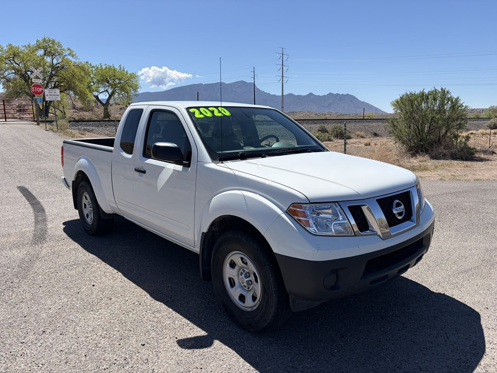 2020 Nissan Frontier Image 1