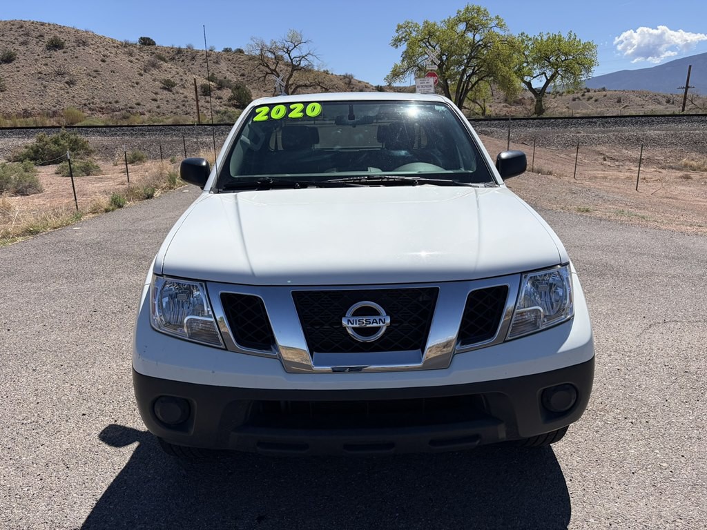 2020 Nissan Frontier Image 2