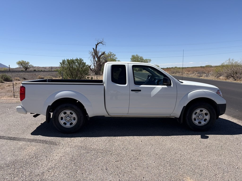 2020 Nissan Frontier Image 7