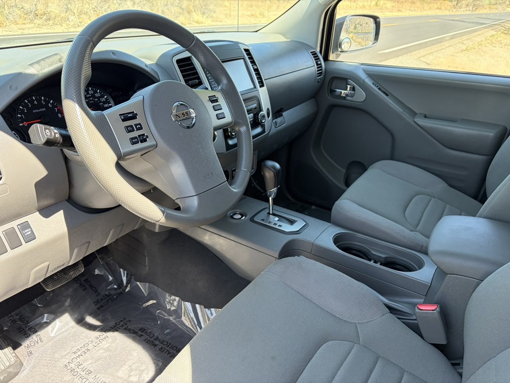 2020 Nissan Frontier Image 8