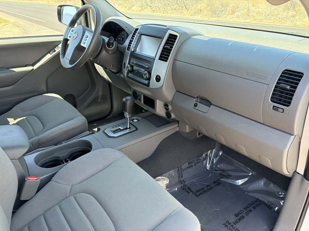 2020 Nissan Frontier Image 10