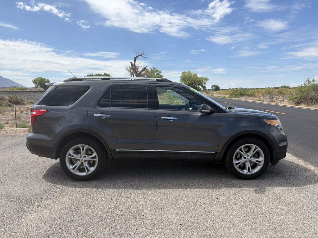 2015 Ford Explorer Image 8