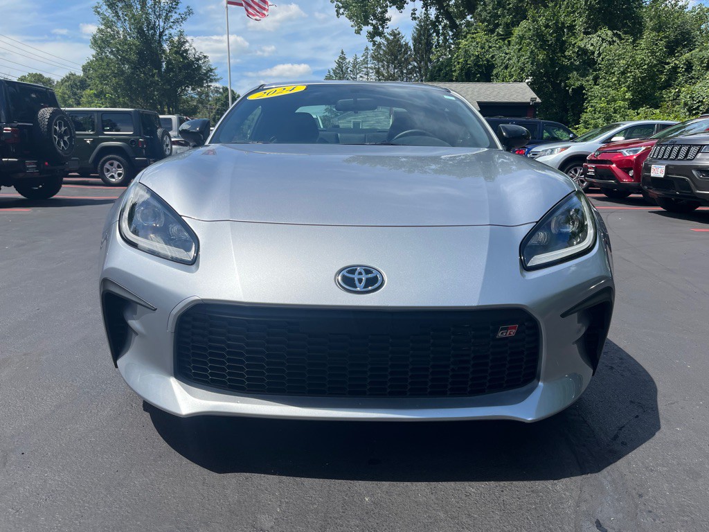 2024 Toyota Gr 86 Image 5