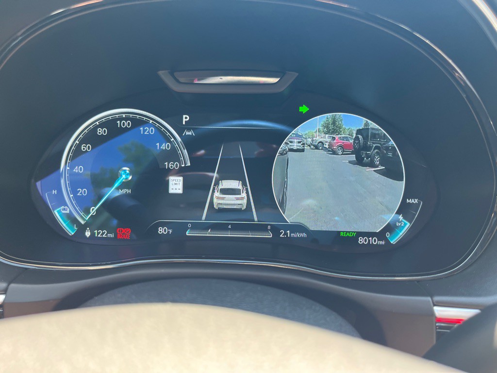 2024 Genesis GV70 Image 31