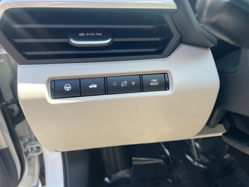 2024 Nissan Altima Image 22