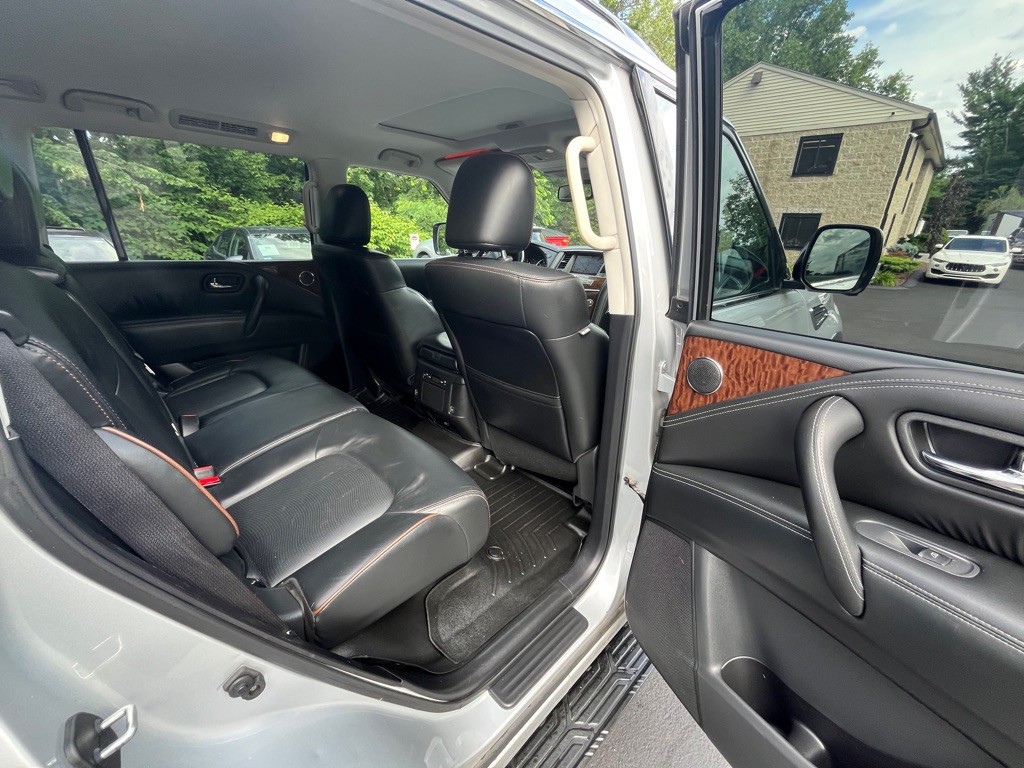 2019 Nissan Armada Image 8