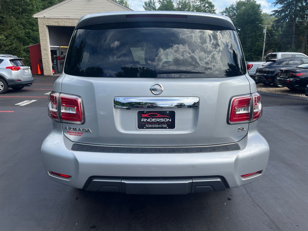 2019 Nissan Armada Image 10