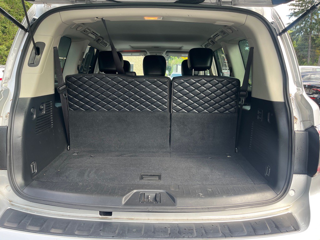 2019 Nissan Armada Image 11