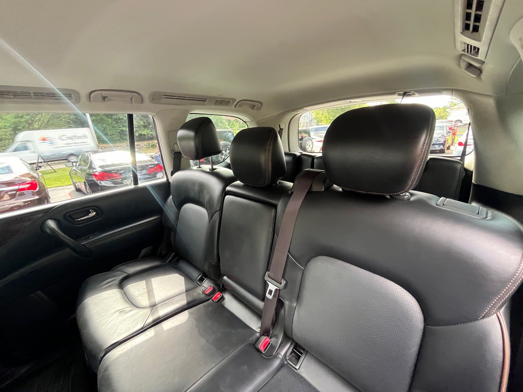 2019 Nissan Armada Image 15