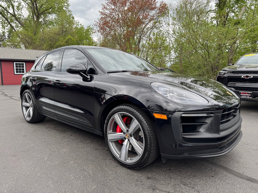 2024 Porsche Macan Image 12