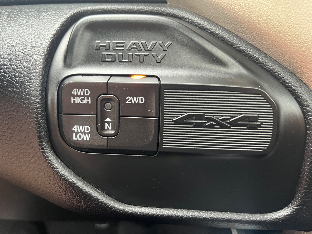 2022 RAM 3500 Image 31