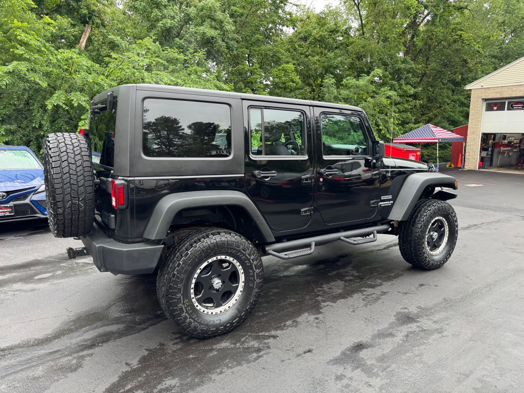 2013 Jeep Wrangler Unlimited Image 8