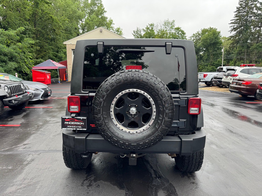 2013 Jeep Wrangler Unlimited Image 10
