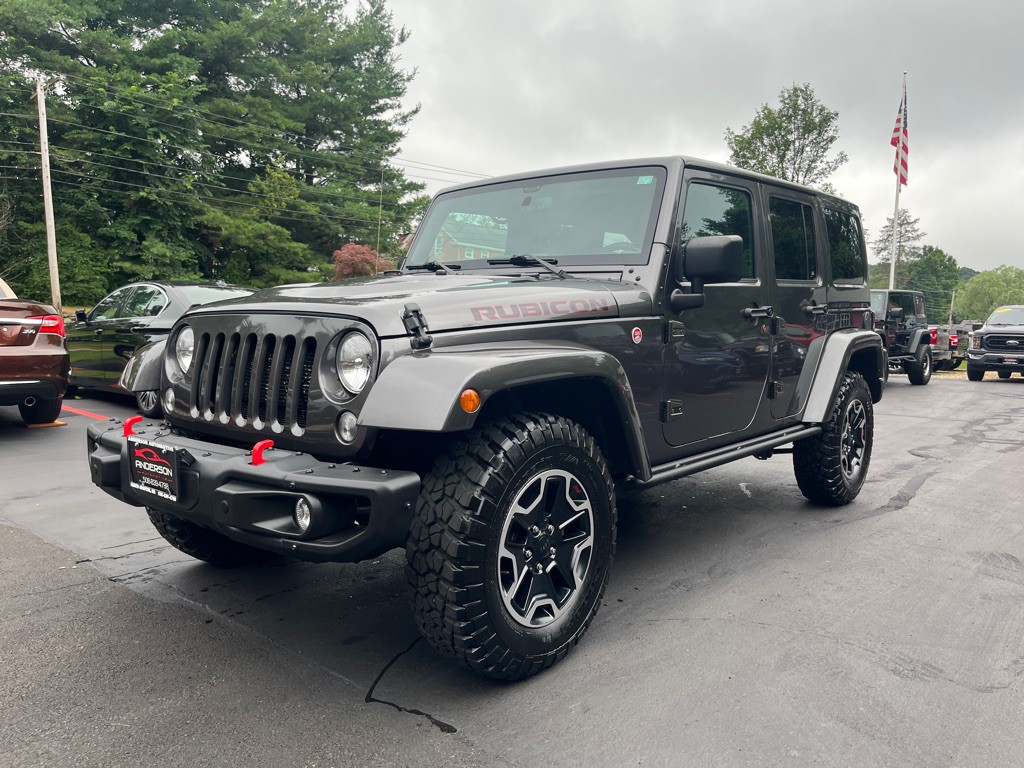 2016 Jeep Wrangler Unlimited Image 2