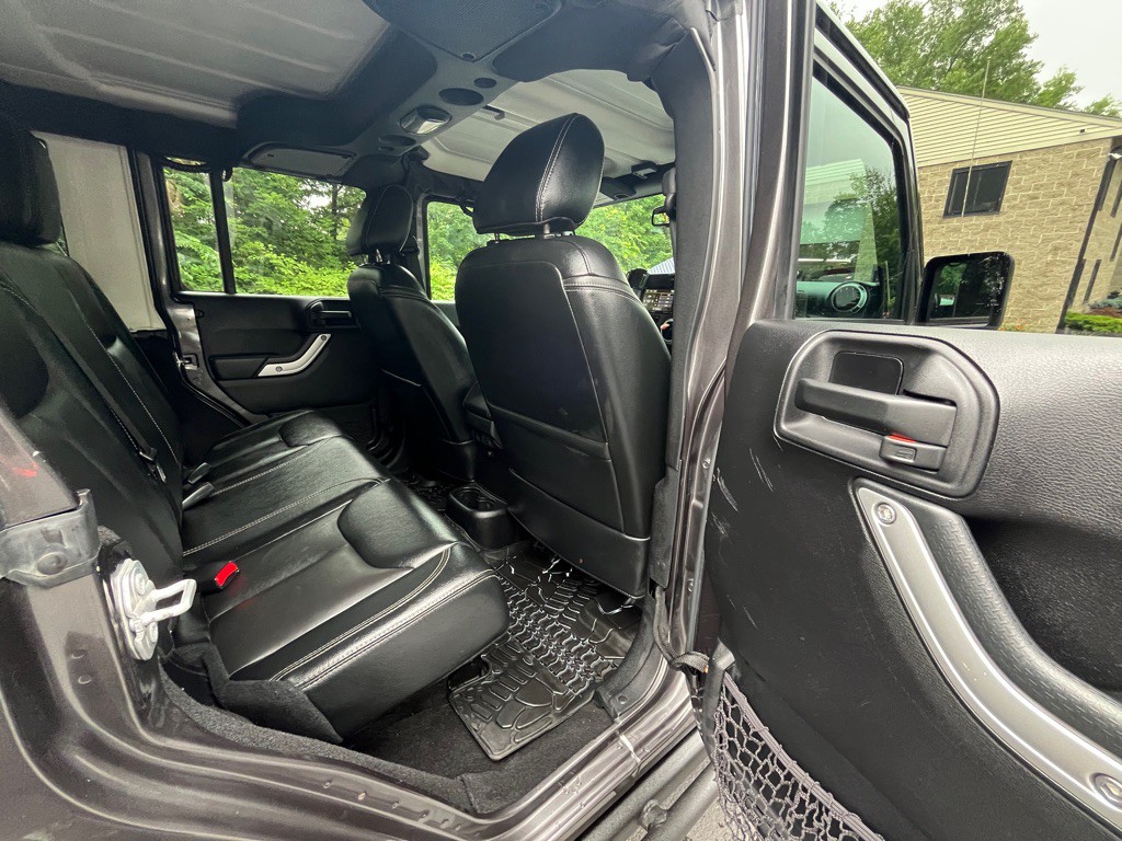 2016 Jeep Wrangler Unlimited Image 8