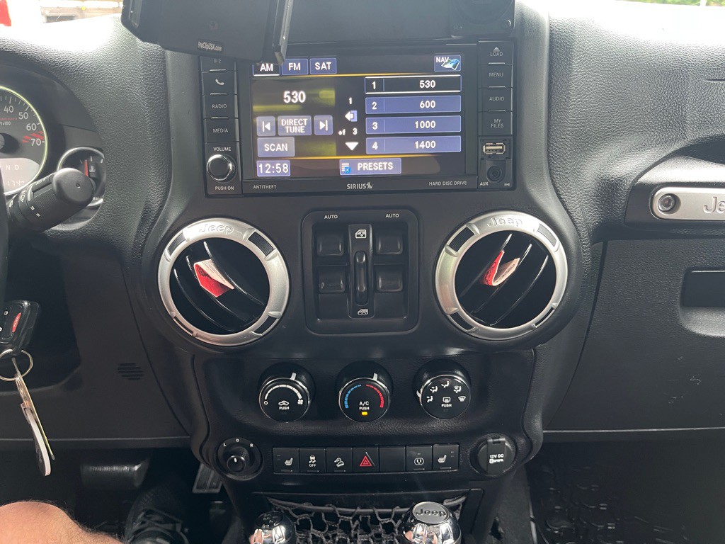 2016 Jeep Wrangler Unlimited Image 24