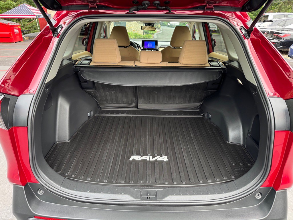 2023 Toyota Rav4 Image 14
