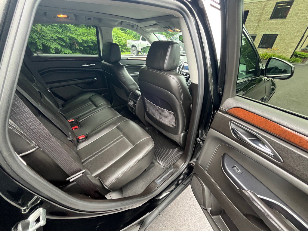 2015 Cadillac SRX Image 8