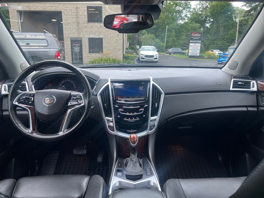 2015 Cadillac SRX Image 17