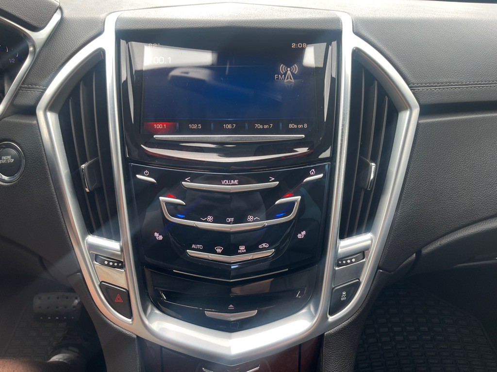 2015 Cadillac SRX Image 24