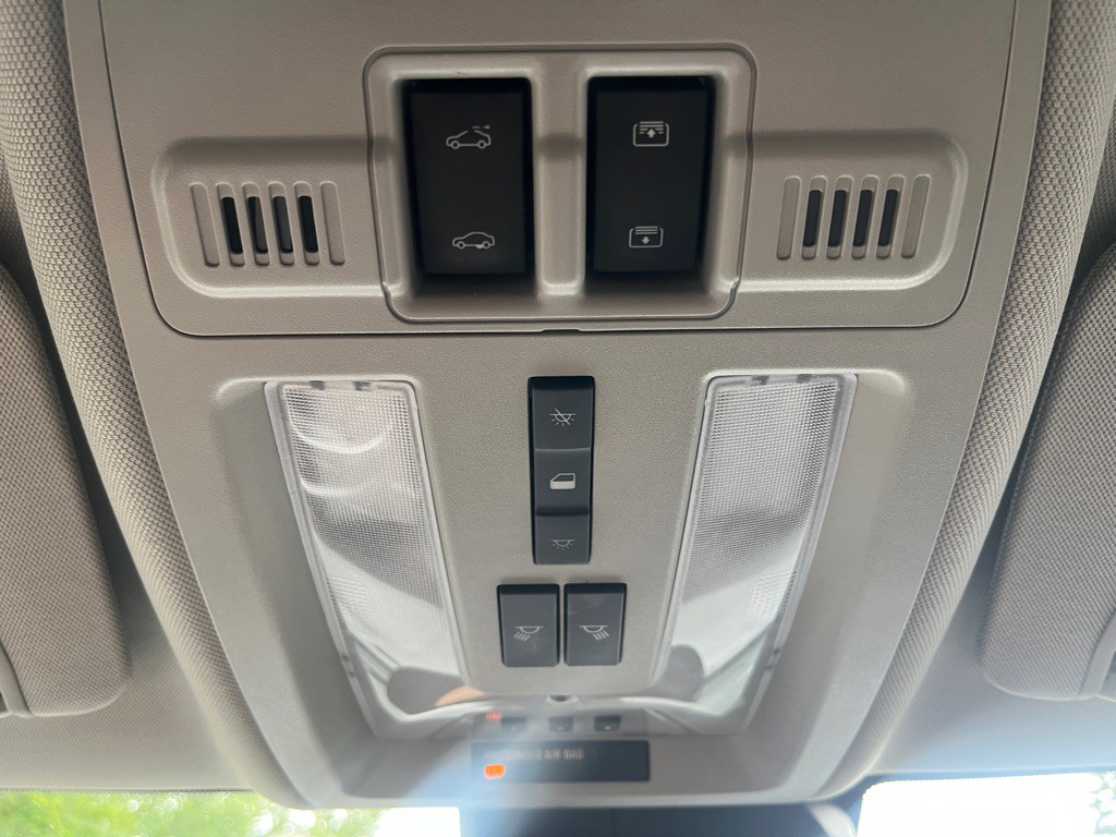 2015 Cadillac SRX Image 29