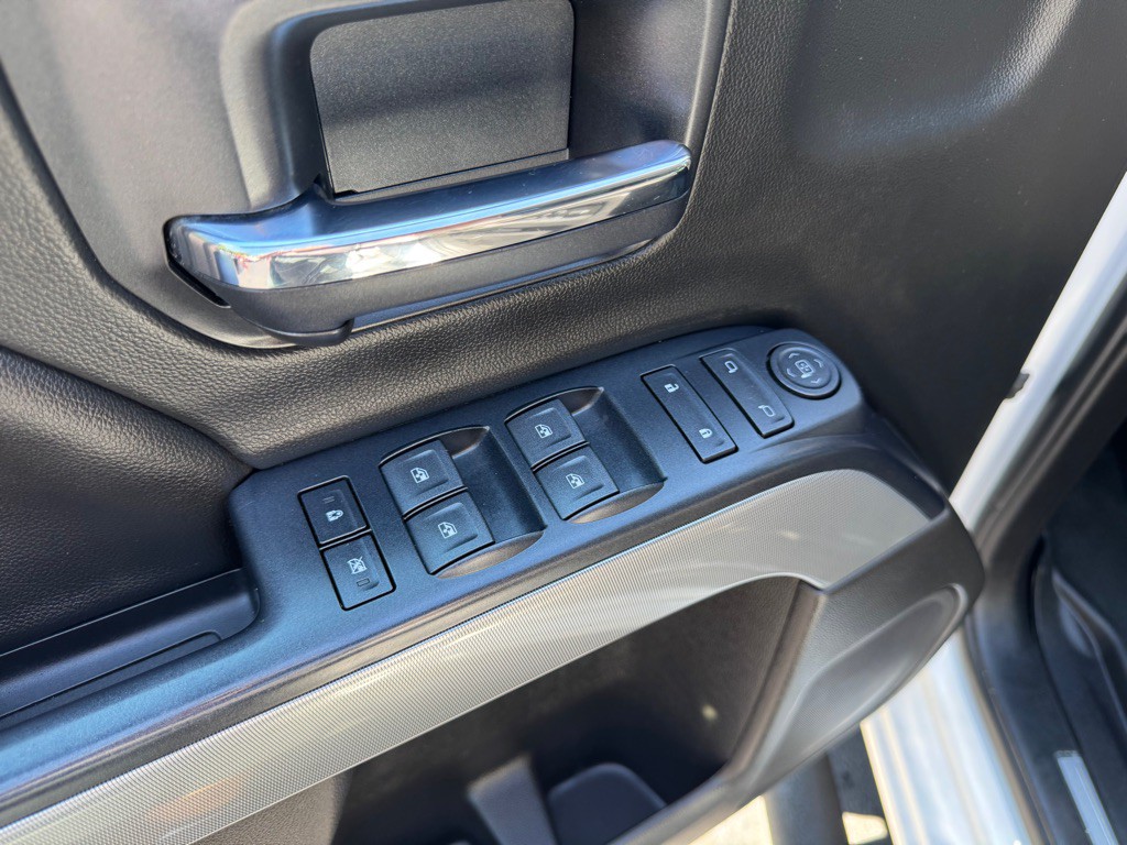 2018 Chevrolet Silverado 1500 Image 24