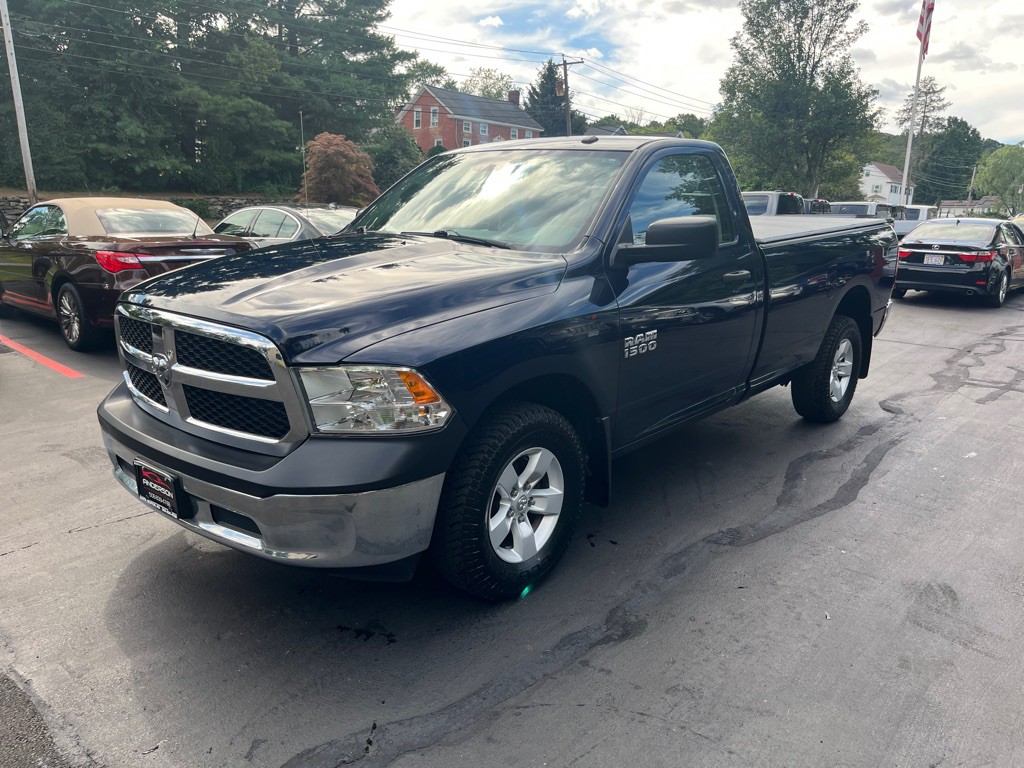 2013 RAM 1500 Image 2