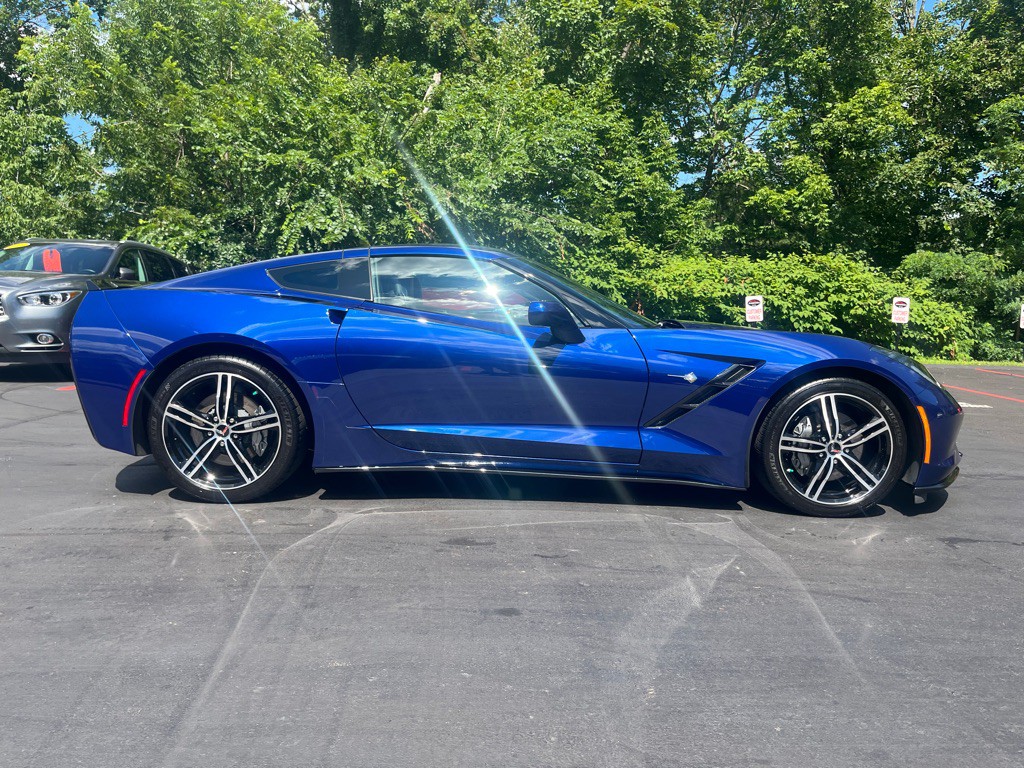 2017 Chevrolet Corvette Image 5