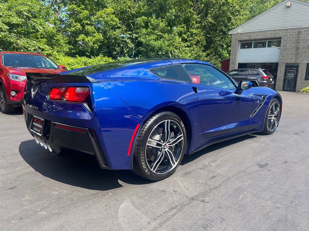 2017 Chevrolet Corvette Image 7