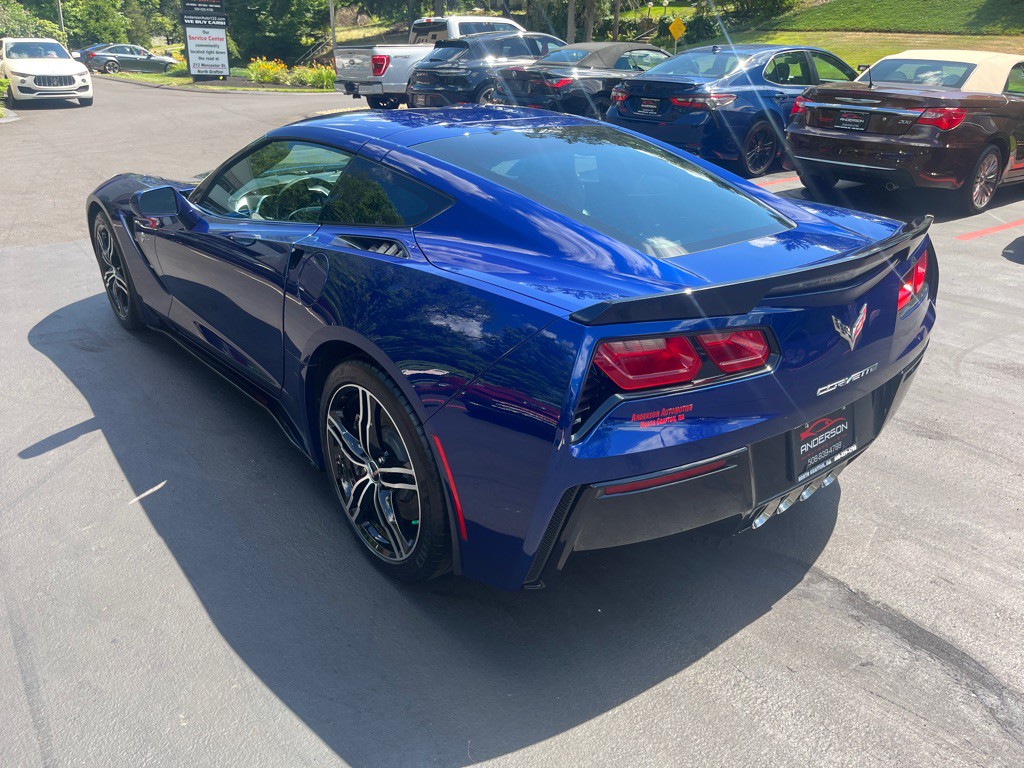 2017 Chevrolet Corvette Image 12