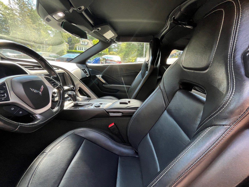 2017 Chevrolet Corvette Image 13