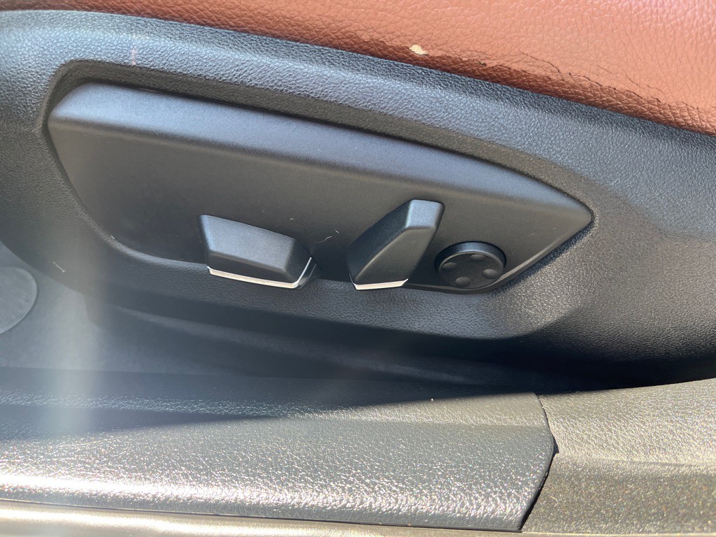 2016 BMW 5 Series Image 20
