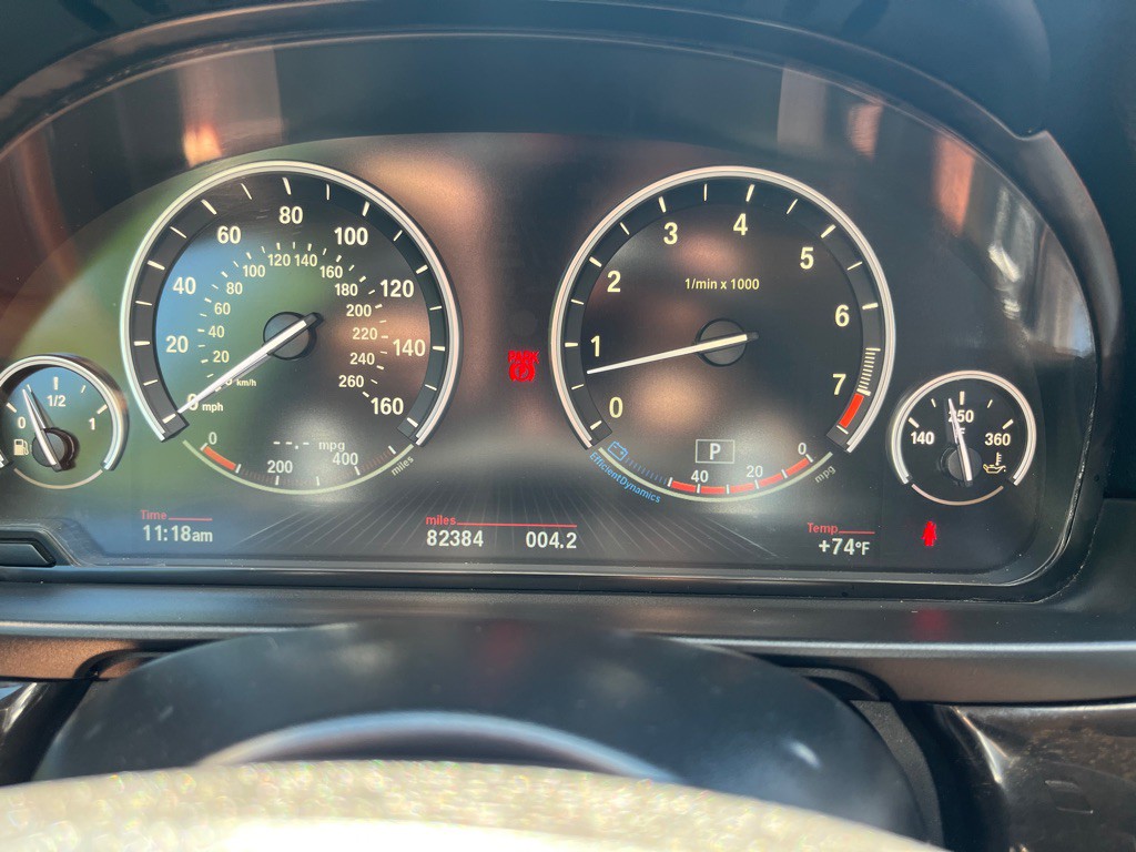 2016 BMW 5 Series Image 23