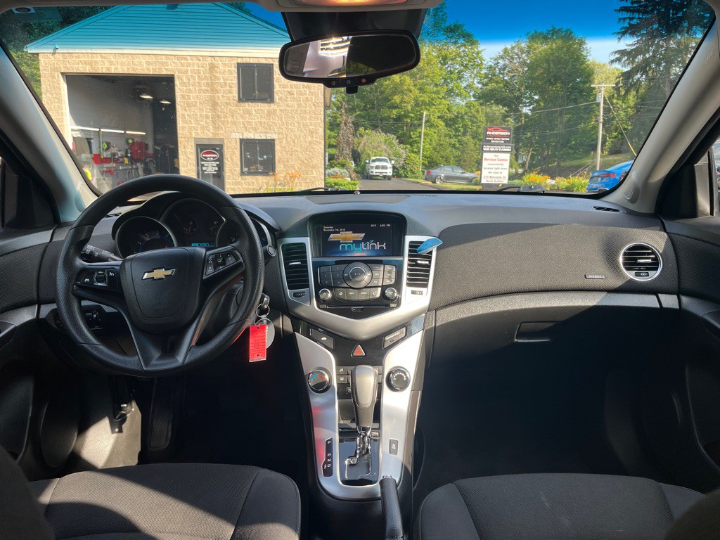 2016 Chevrolet Cruze Image 14