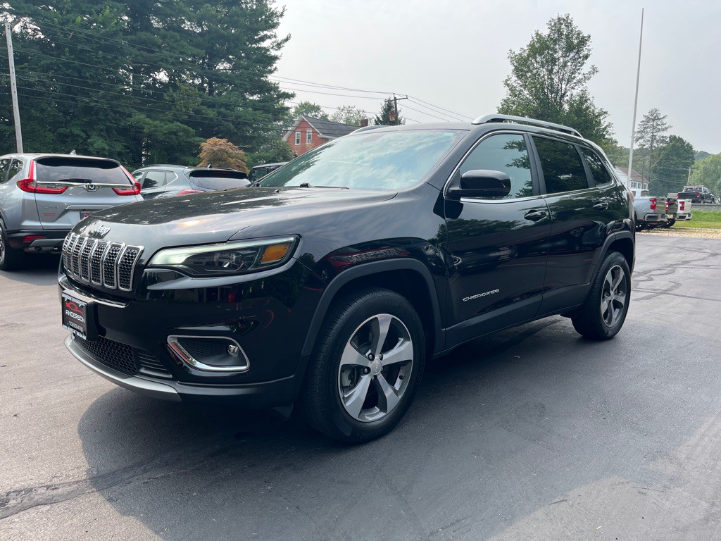 2020 Jeep Cherokee Image 2