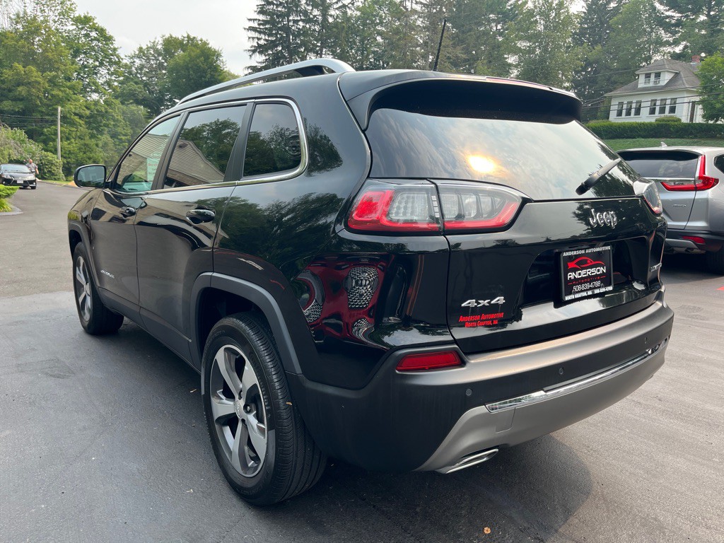 2020 Jeep Cherokee Image 12